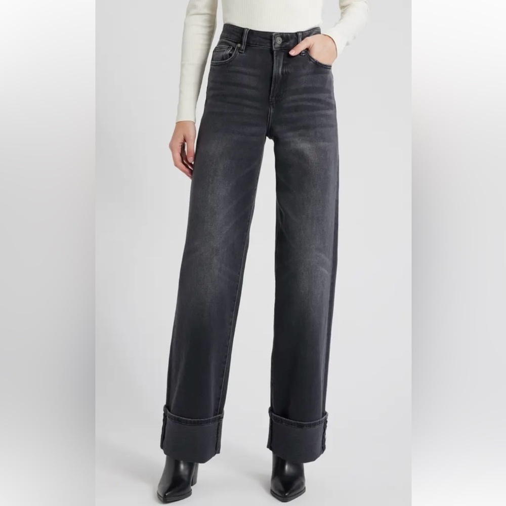 Hidden Cuffed Logan Dad Jeans size 26